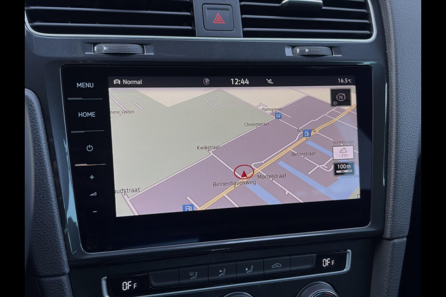 Volkswagen e-Golf e-Golf ✓SOH 90.2%✓1e Eigenaar✓Dealer Onderhouden✓Camera✓Carplay✓Navi✓Virtual Cockpit✓LED✓Pdc V+A✓Keyless✓Lm velgen✓Bj 12-2018✓N.A.P✓Apk tot 01-2027