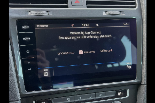 Volkswagen e-Golf e-Golf ✓SOH 90.2%✓1e Eigenaar✓Dealer Onderhouden✓Camera✓Carplay✓Navi✓Virtual Cockpit✓LED✓Pdc V+A✓Keyless✓Lm velgen✓Bj 12-2018✓N.A.P✓Apk tot 01-2027