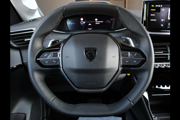 Peugeot 208 1.2 Hybrid 100PK Automaat Allure Navigatie Apple Carplay/Android Auto Airco Camera Parkeer sensoren Cruise Control Led Lichtmetalen Velgen