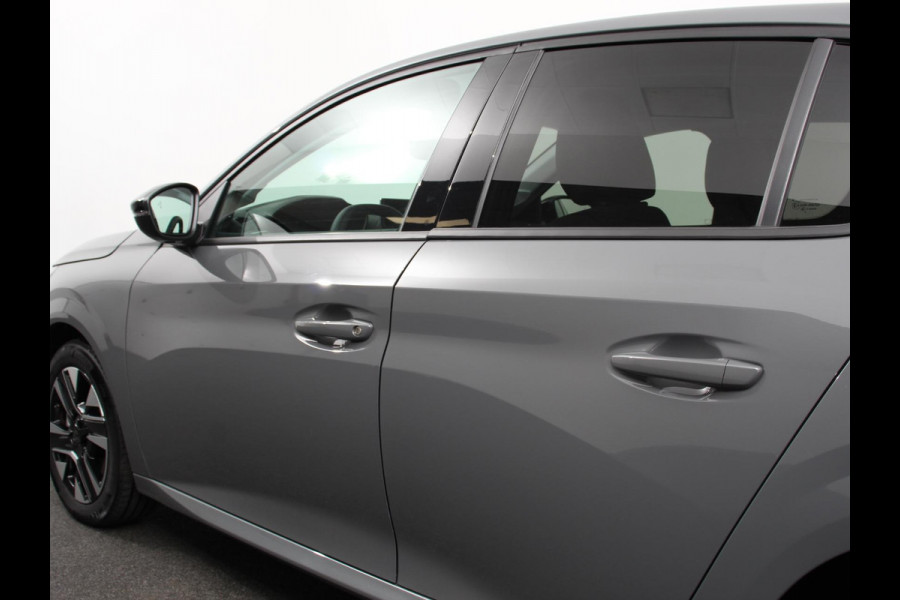 Peugeot 208 1.2 Hybrid 100PK Automaat Allure Navigatie Apple Carplay/Android Auto Airco Camera Parkeer sensoren Cruise Control Led Lichtmetalen Velgen