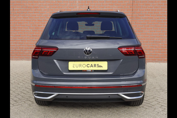 Volkswagen Tiguan 1.5 TSI 150pk DSG Elegance Navigatie Apple Carplay / Android Auto Parkeersensoren Camera Adaptieve Cruise Control Stuur-en stoelverwarming Matrix LED-koplampen Virtual Cockpit Getinte ramen Climate Control ErgoActive stoelen