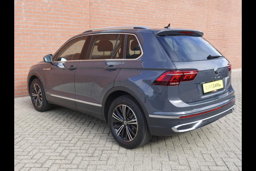 Volkswagen Tiguan 1.5 TSI 150pk DSG Elegance Navigatie Apple Carplay / Android Auto Parkeersensoren Camera Adaptieve Cruise Control Stuur-en stoelverwarming Matrix LED-koplampen Virtual Cockpit Getinte ramen Climate Control ErgoActive stoelen