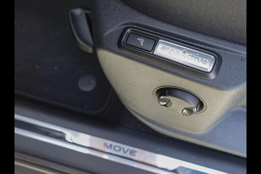 Volkswagen Tiguan 1.5 TSI 150pk DSG Elegance Navigatie Apple Carplay / Android Auto Parkeersensoren Camera Adaptieve Cruise Control Stuur-en stoelverwarming Matrix LED-koplampen Virtual Cockpit Getinte ramen Climate Control ErgoActive stoelen