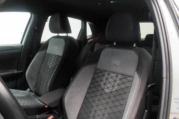 Volkswagen Polo 1.0 TSI R-LINE NL-auto [ IQ Light Stoelverwarming Virtual Cockpit Alcantara Adaptive Cruise Control Lane Assist ]