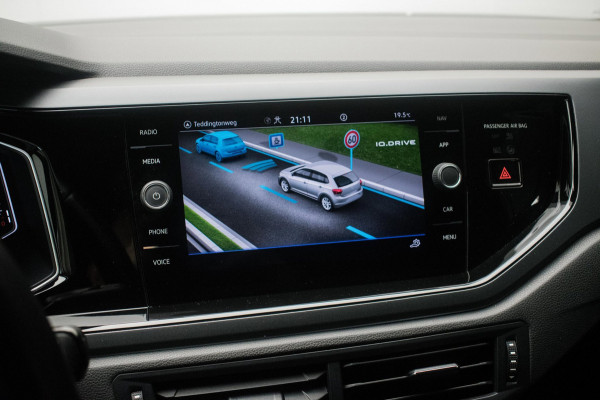 Volkswagen Polo 1.0 TSI R-LINE NL-auto [ IQ Light Stoelverwarming Virtual Cockpit Alcantara Adaptive Cruise Control Lane Assist ]