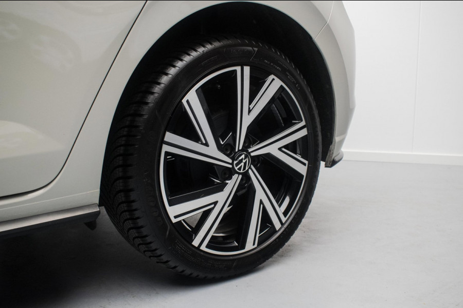 Volkswagen Polo 1.0 TSI R-LINE NL-auto [ IQ Light Stoelverwarming Virtual Cockpit Alcantara Adaptive Cruise Control Lane Assist ]