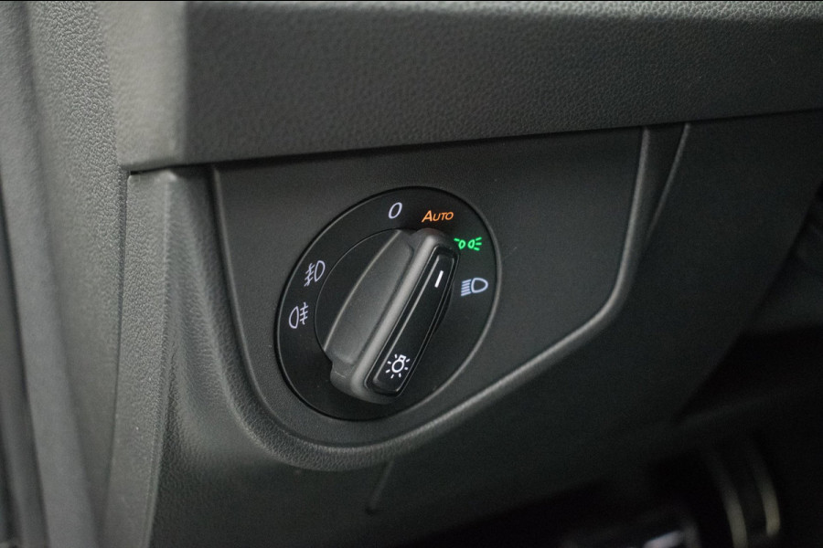 Volkswagen Polo 1.0 TSI R-LINE NL-auto [ IQ Light Stoelverwarming Virtual Cockpit Alcantara Adaptive Cruise Control Lane Assist ]