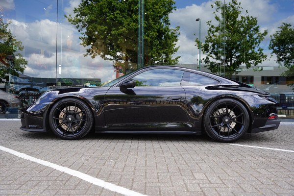 Porsche 911 992 4.0 GT3 Touring
