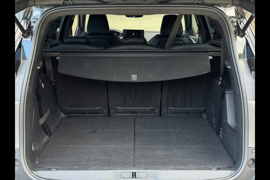 Peugeot 5008 1.2 PureTech GT / NWE DISTR.RIEM !! / 7-ZITTER / ADAPTIEVE CRUISE / AFN. TREKHAAK / CAMERA / CARPLAY / KEYLESS / '18!
