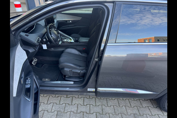 Peugeot 5008 1.2 PureTech GT / NWE DISTR.RIEM !! / 7-ZITTER / ADAPTIEVE CRUISE / AFN. TREKHAAK / CAMERA / CARPLAY / KEYLESS / '18!