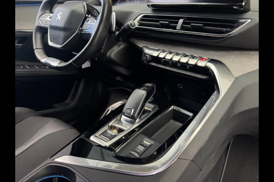 Peugeot 5008 1.2 PureTech GT / NWE DISTR.RIEM !! / 7-ZITTER / ADAPTIEVE CRUISE / AFN. TREKHAAK / CAMERA / CARPLAY / KEYLESS / '18!