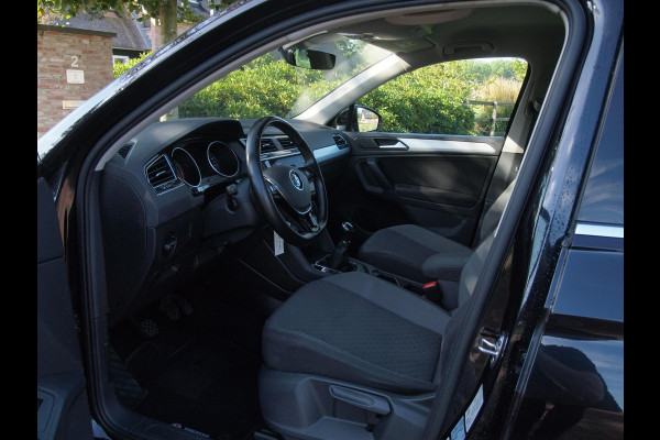 Volkswagen Tiguan 1.5 TSI Comfortline Business | Apple Carplay | ACC | Parkeesensoren | DAB | NL-Auto |