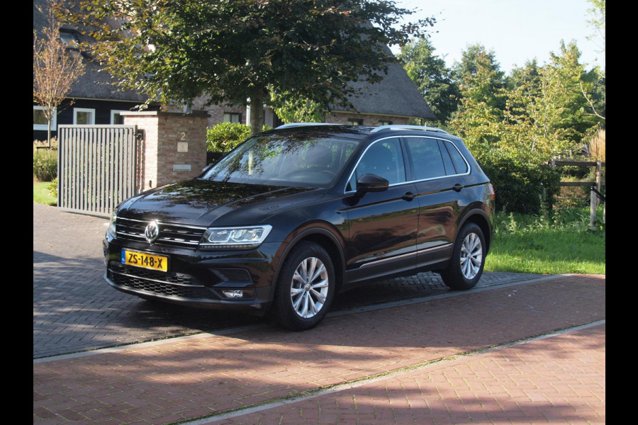 Volkswagen Tiguan 1.5 TSI Comfortline Business | Apple Carplay | ACC | Parkeesensoren | DAB | NL-Auto |