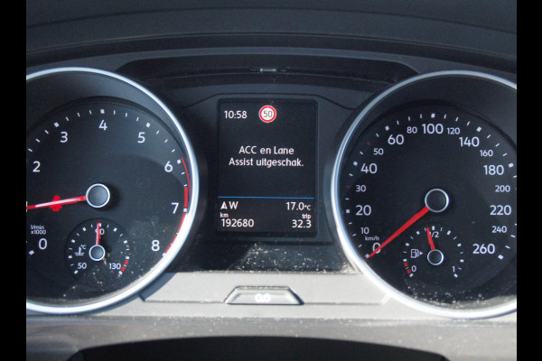 Volkswagen Tiguan 1.5 TSI Comfortline Business | Apple Carplay | ACC | Parkeesensoren | DAB | NL-Auto |