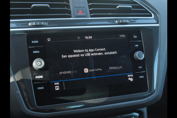 Volkswagen Tiguan 1.5 TSI Comfortline Business | Apple Carplay | ACC | Parkeesensoren | DAB | NL-Auto |