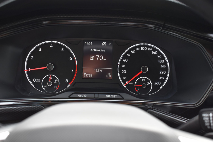 Volkswagen T-Cross 1.0 TSI Life Stoelverwarming Navi Automaat