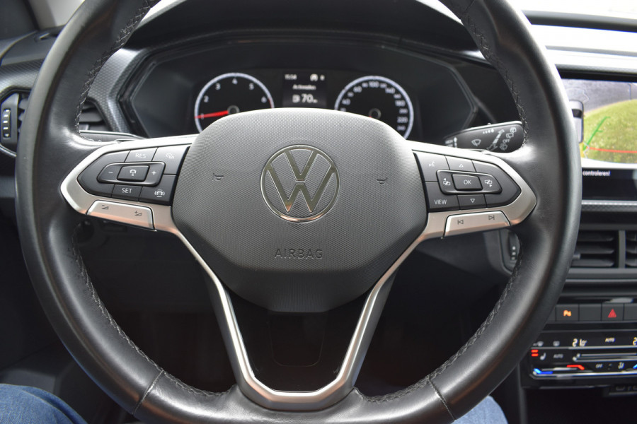Volkswagen T-Cross 1.0 TSI Life Stoelverwarming Navi Automaat
