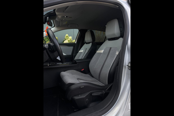Opel Astra 1.2 Business 130pk LED|CLIMATE|CR CONTROL|360 CAMERA