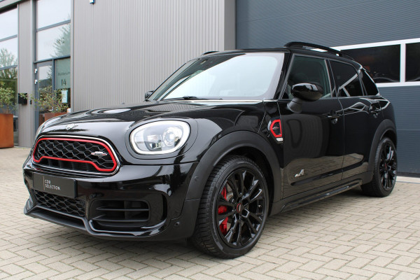 MINI Countryman 2.0 John Cooper Works ALL4 Keyless/Panorama/JCW/Stoelverwarming/Sportstoelen