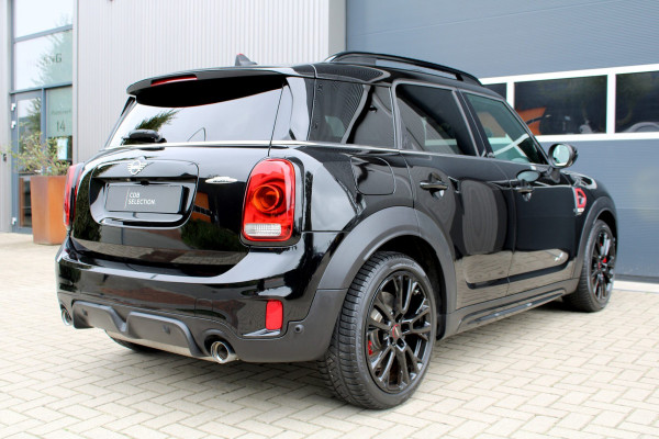 MINI Countryman 2.0 John Cooper Works ALL4 Keyless/Panorama/JCW/Stoelverwarming/Sportstoelen