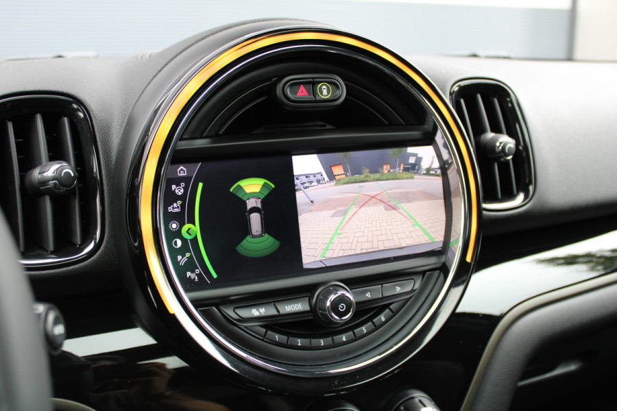 MINI Countryman 2.0 John Cooper Works ALL4 Keyless/Panorama/JCW/Stoelverwarming/Sportstoelen