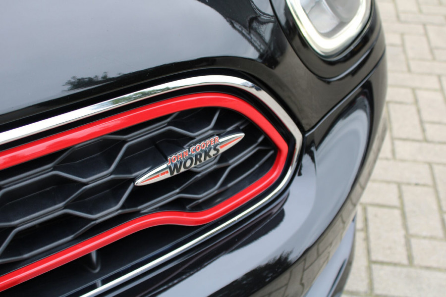 MINI Countryman 2.0 John Cooper Works ALL4 Keyless/Panorama/JCW/Stoelverwarming/Sportstoelen