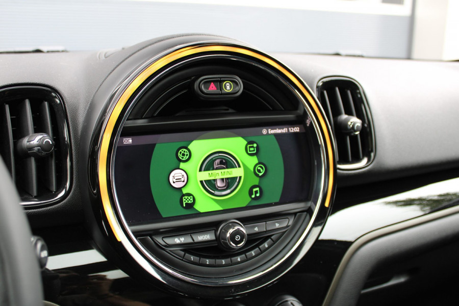 MINI Countryman 2.0 John Cooper Works ALL4 Keyless/Panorama/JCW/Stoelverwarming/Sportstoelen