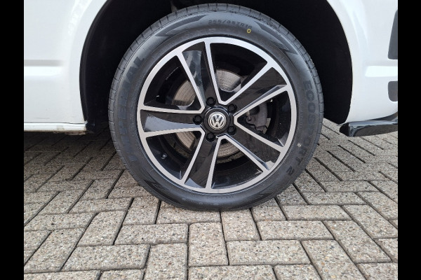 Volkswagen Transporter 2.0 TDI L1H1 * Airco * Parkeersensoren * Cruise Control * 18 INCH WIELEN *