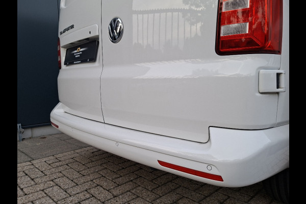 Volkswagen Transporter 2.0 TDI L1H1 * Airco * Parkeersensoren * Cruise Control * 18 INCH WIELEN *