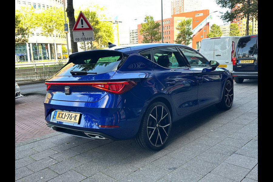 Seat Leon 1.5 eTSI FR Aut Leer Navi Camera Carplay