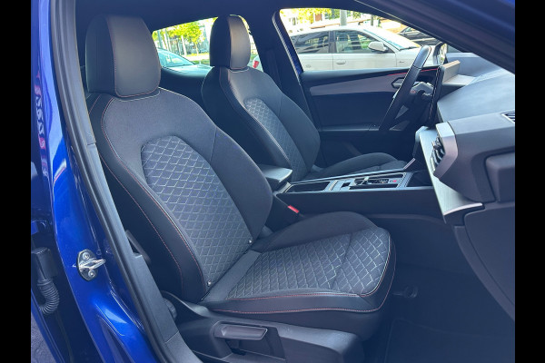 Seat Leon 1.5 eTSI FR Aut Leer Navi Camera Carplay