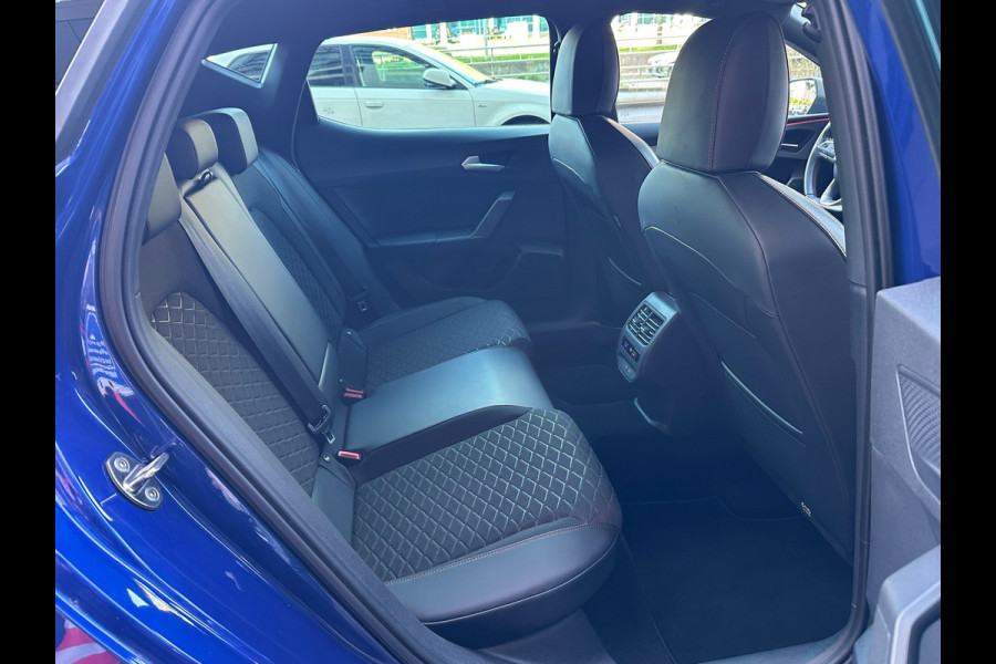Seat Leon 1.5 eTSI FR Aut Leer Navi Camera Carplay