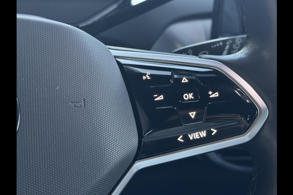 Volkswagen ID.4 First 77 kWh NL-AUTO | TREKHAAK | CAMERA| SOH 90%
