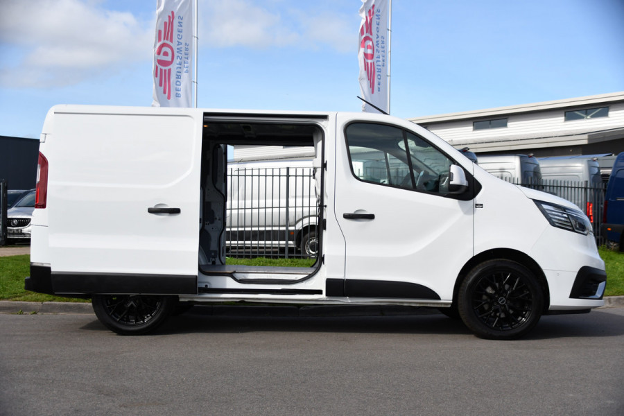 Renault Trafic 2.0 dCi 150 T29 L1H1 PB Edition Camer, Cruise, Carplay, LED, 2 x Schuifdeur, Automaat, Sensoren, CLIMA, Multimedia, 150pk, Keyless, Uniek!