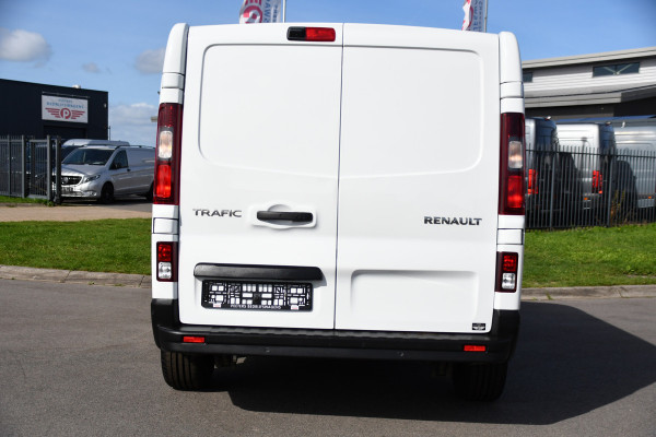 Renault Trafic 2.0 dCi 150 T29 L1H1 PB Edition Camer, Cruise, Carplay, LED, 2 x Schuifdeur, Automaat, Sensoren, CLIMA, Multimedia, 150pk, Keyless, Uniek!