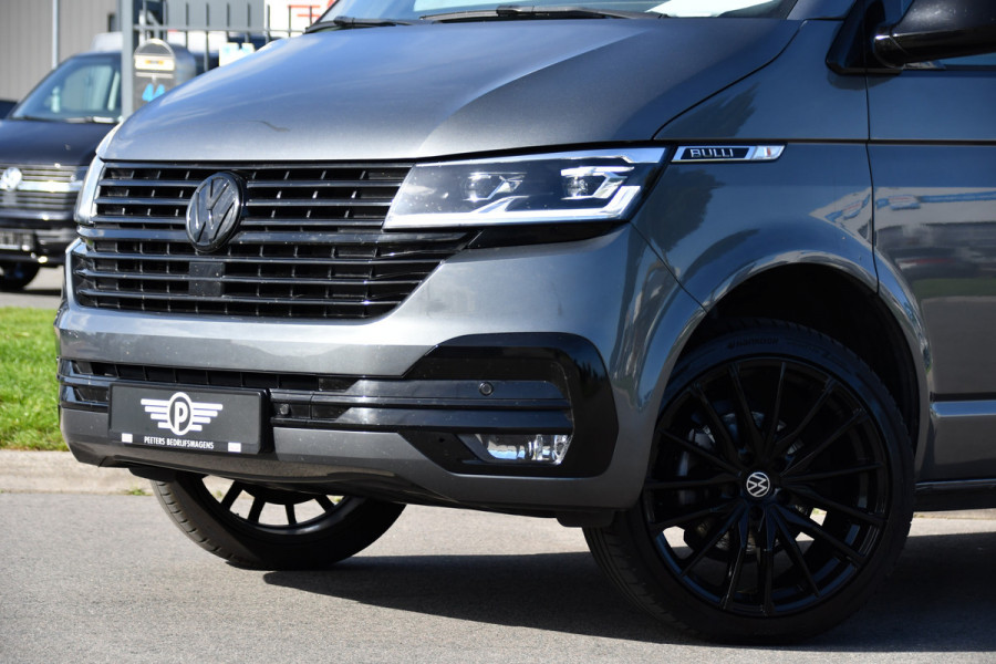 Volkswagen Transporter 2.0 TDI L2H1 Bulli Virtual, Adaptieve Cruise, Camera, Carplay, LED, 150pk, Stoelverwarming, Multimedia, Sensoren, Trekhaak, Uniek!