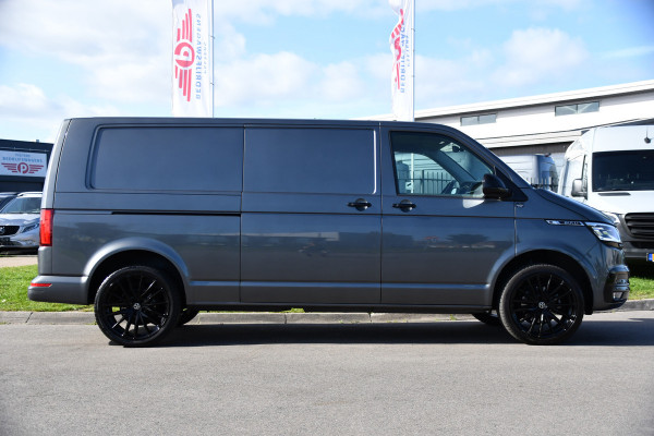 Volkswagen Transporter 2.0 TDI L2H1 Bulli Virtual, Adaptieve Cruise, Camera, Carplay, LED, 150pk, Stoelverwarming, Multimedia, Sensoren, Trekhaak, Uniek!