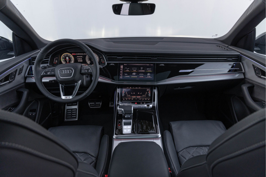 Audi Q8 60 TFSI e 490PK Quattro Competition S-stoelen Pano 4-wielsturing B&O Massage ACC