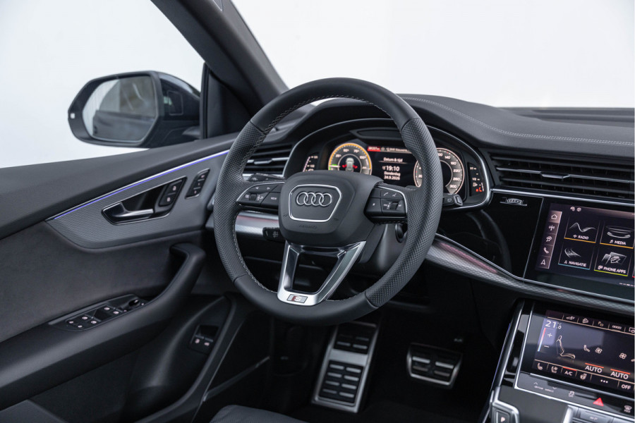 Audi Q8 60 TFSI e 490PK Quattro Competition S-stoelen Pano 4-wielsturing B&O Massage ACC