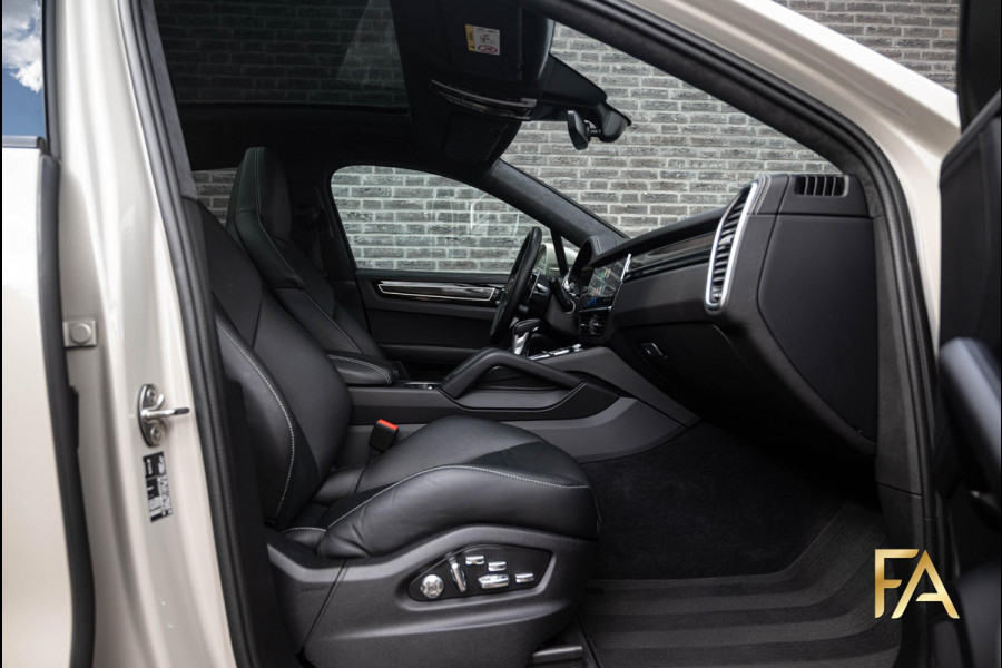 Porsche Cayenne Coupé 3.0 E-Hybrid