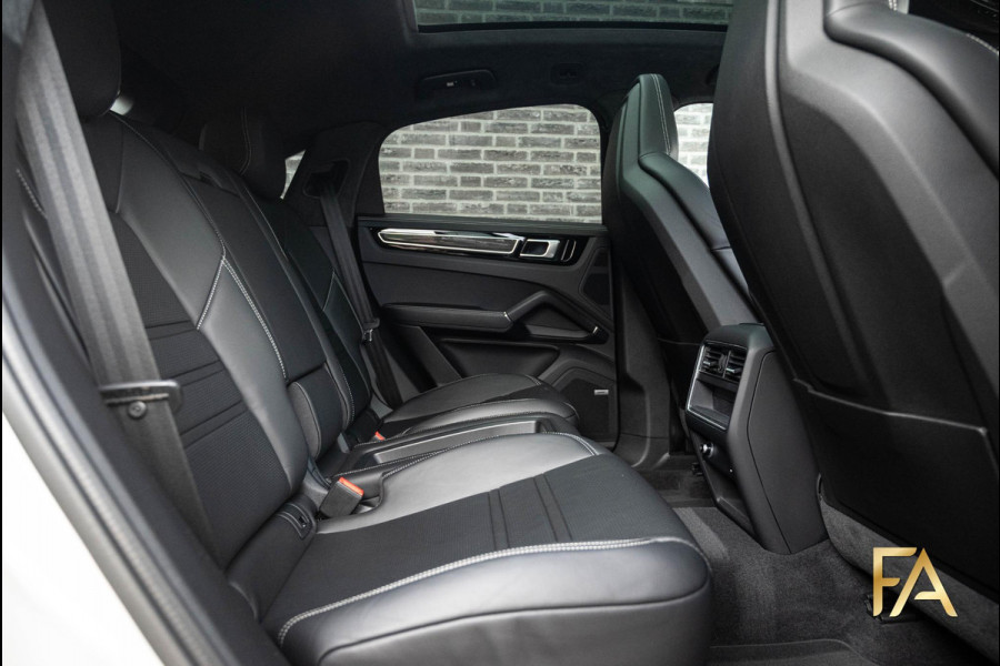 Porsche Cayenne Coupé 3.0 E-Hybrid