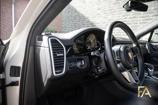 Porsche Cayenne Coupé 3.0 E-Hybrid