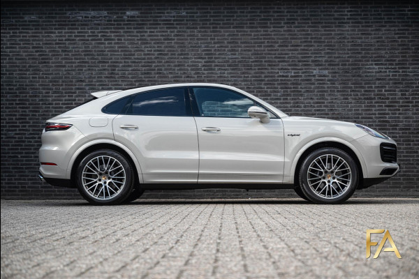 Porsche Cayenne Coupé 3.0 E-Hybrid