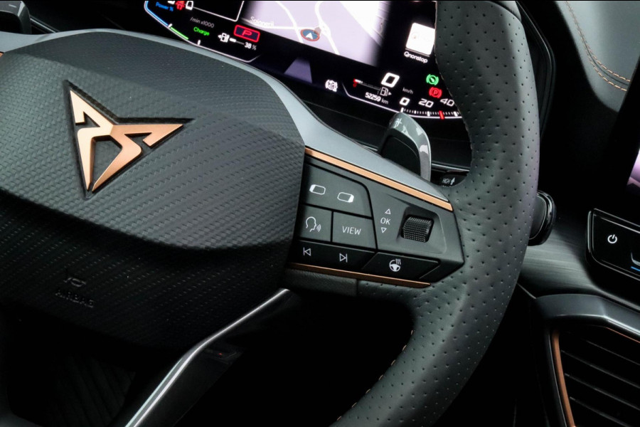 CUPRA Formentor 1.4 e-Hybrid VZ Performance 204pk DSG! 1e Eig|Panoramadak|Virtual Cockpit|LED Matrix|Sportstoelen|Lane+Side Assist