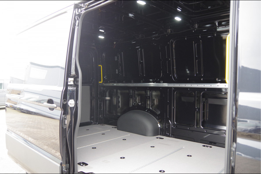 MAN TGE 35 3.140 2.0 L3H2(L2H1) 140PK AUT. LED, TREKHAAK, CAMERA, APPLE CARPLAY/ANDROID AUTO, CRUISE, VOORRUIT VERWARMING