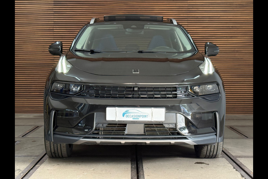 Lynk & Co 01 1.5 | Black Edition | MY2023| Alle opties | NL- Auto | Volledig dealer onderhouden | NAP | Nieuwstaat! |