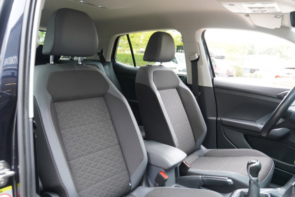 Volkswagen T-Cross 1.0 TSI Style | Prijs rijklaar incl. 12 mnd garantie | Afn Trekhaak Blindspot 17"Lmv+All-seasons Winterpakket