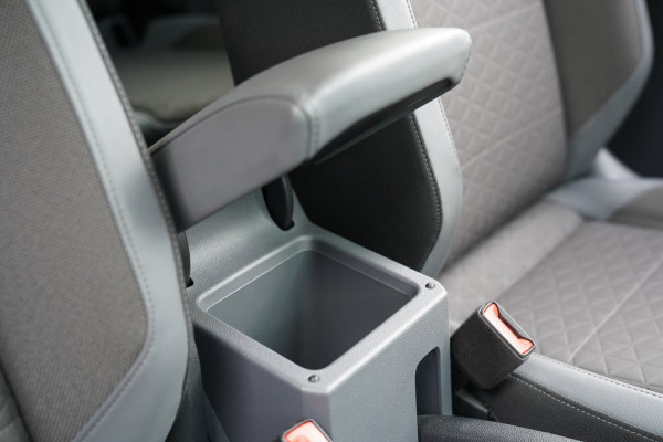 Volkswagen T-Cross 1.0 TSI Style | Prijs rijklaar incl. 12 mnd garantie | Afn Trekhaak Blindspot 17"Lmv+All-seasons Winterpakket