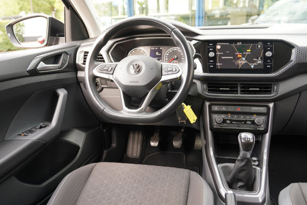Volkswagen T-Cross 1.0 TSI Style | Prijs rijklaar incl. 12 mnd garantie | Afn Trekhaak Blindspot 17"Lmv+All-seasons Winterpakket