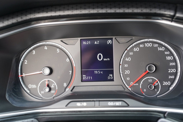 Volkswagen T-Cross 1.0 TSI Style | Prijs rijklaar incl. 12 mnd garantie | Afn Trekhaak Blindspot 17"Lmv+All-seasons Winterpakket